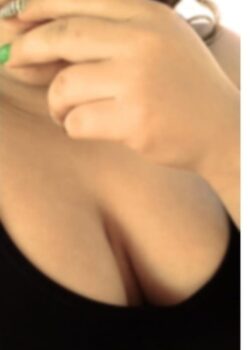 Camila Grandes Tetas