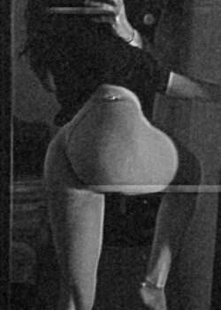 Castelli Yiyi + Videos