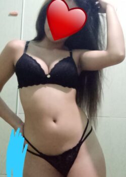 Maribel Masturbandose Hasta Venirse