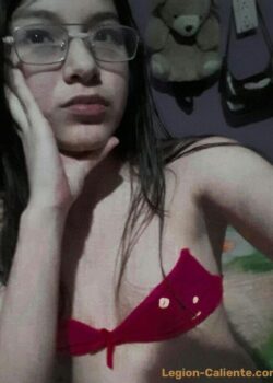 Beatriz Piñeiro Nena De Lentes Con Buen Culo