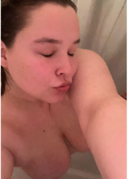 Putita Lauren Kaminer